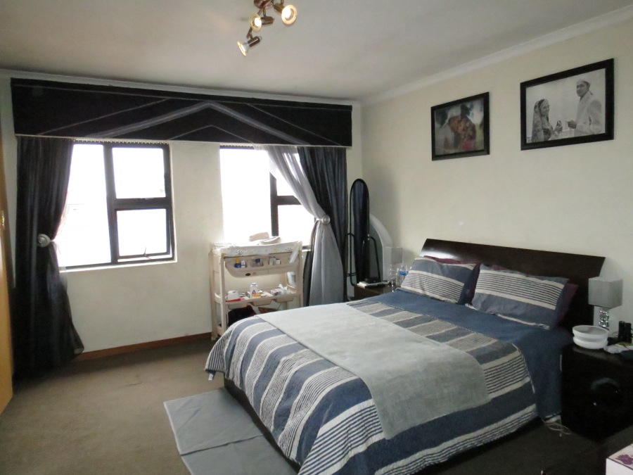 3 Bedroom Property for Sale in Greenstone Hill Gauteng