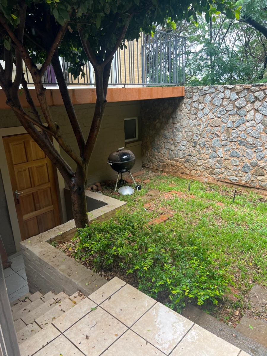 To Let 2 Bedroom Property for Rent in Olympus AH Gauteng