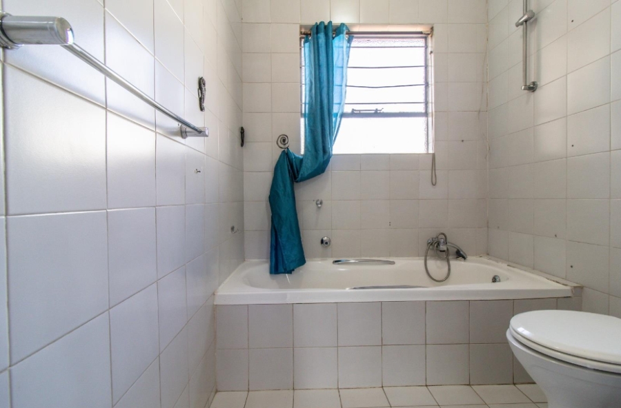 3 Bedroom Property for Sale in Suideroord Gauteng