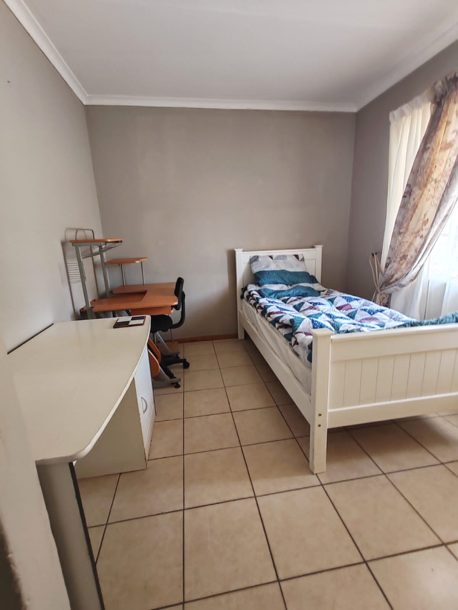 5 Bedroom Property for Sale in President Park Gauteng