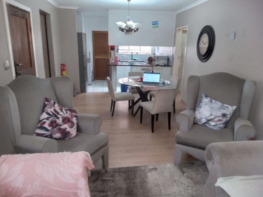 3 Bedroom Property for Sale in Noordwyk Gauteng