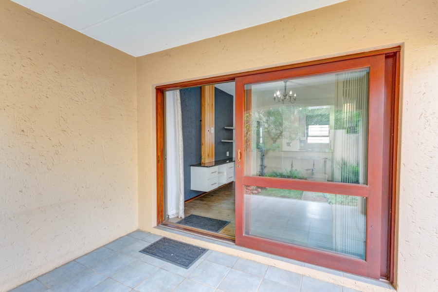 1 Bedroom Property for Sale in Paulshof Gauteng