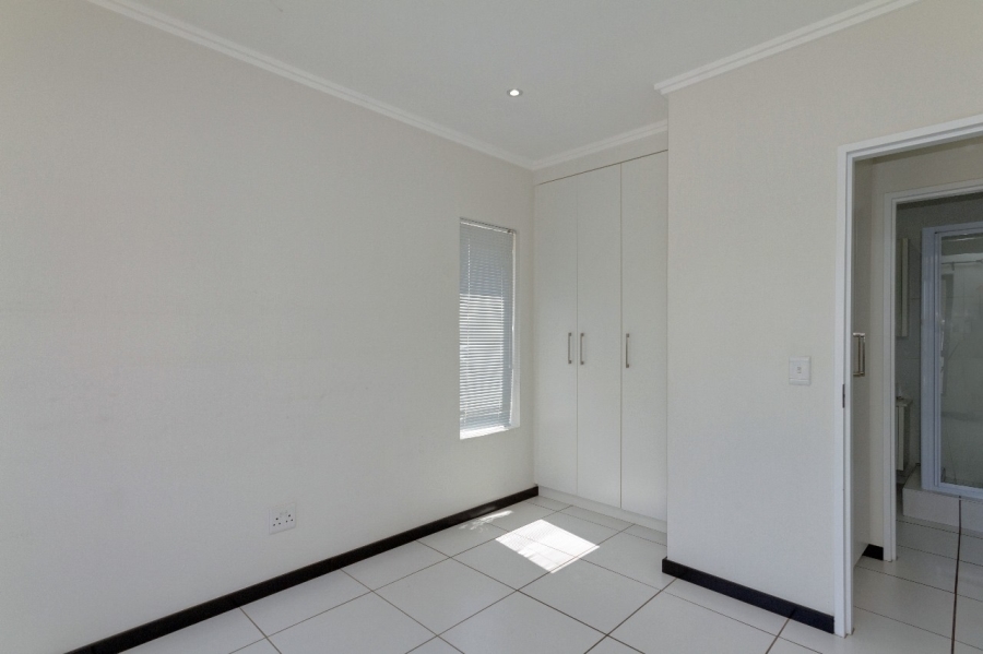 1 Bedroom Property for Sale in Barbeque Downs Gauteng