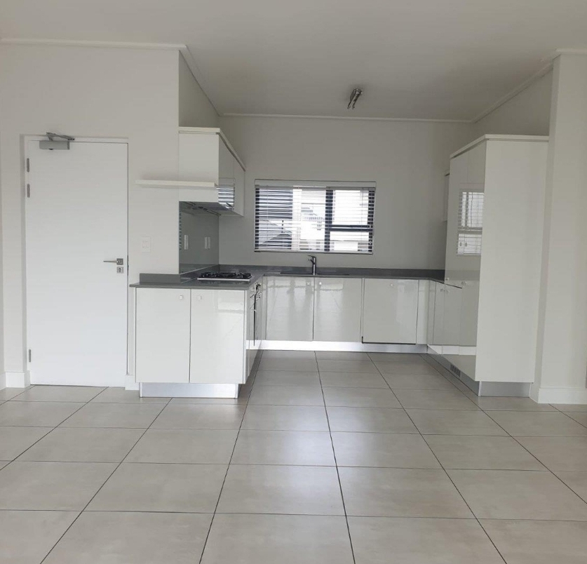 To Let 3 Bedroom Property for Rent in Waterfall Gauteng