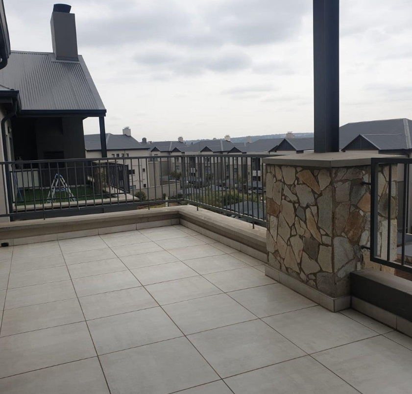 To Let 3 Bedroom Property for Rent in Waterfall Gauteng