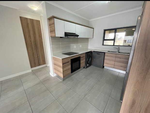 To Let 1 Bedroom Property for Rent in Waterfall Gauteng