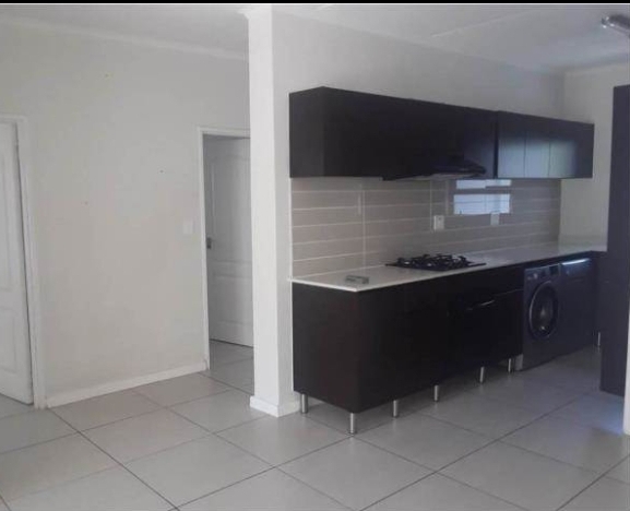 To Let 2 Bedroom Property for Rent in Modderfontein Gauteng