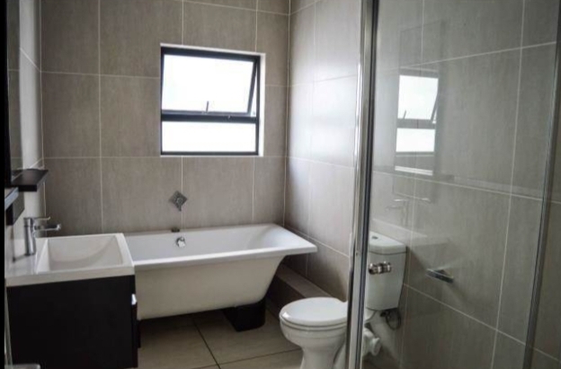 To Let 2 Bedroom Property for Rent in Modderfontein Gauteng