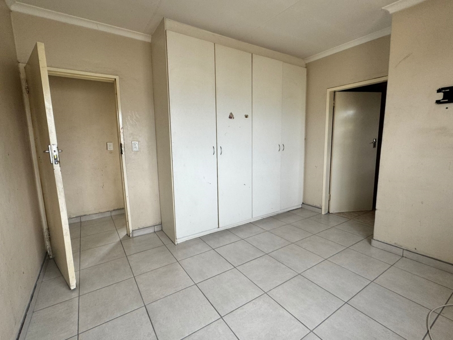 To Let 2 Bedroom Property for Rent in Noordwyk Gauteng