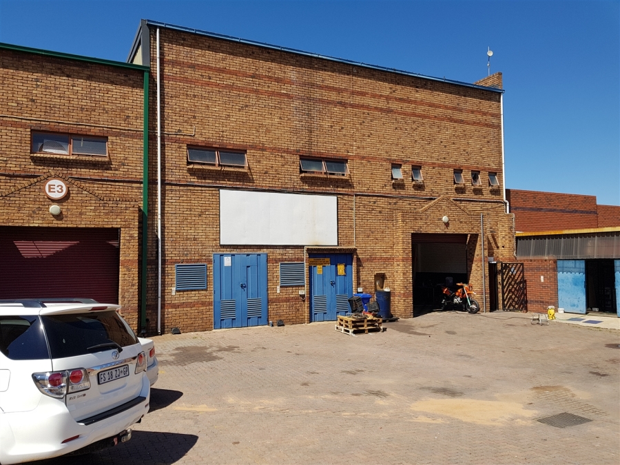 Commercial Property for Sale in Strijdom Park Gauteng