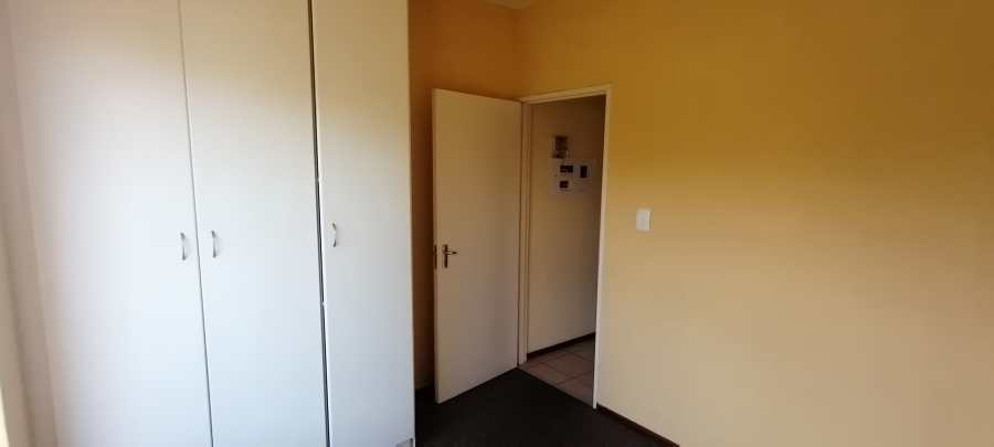 To Let 2 Bedroom Property for Rent in Sugar Bush Estate Gauteng