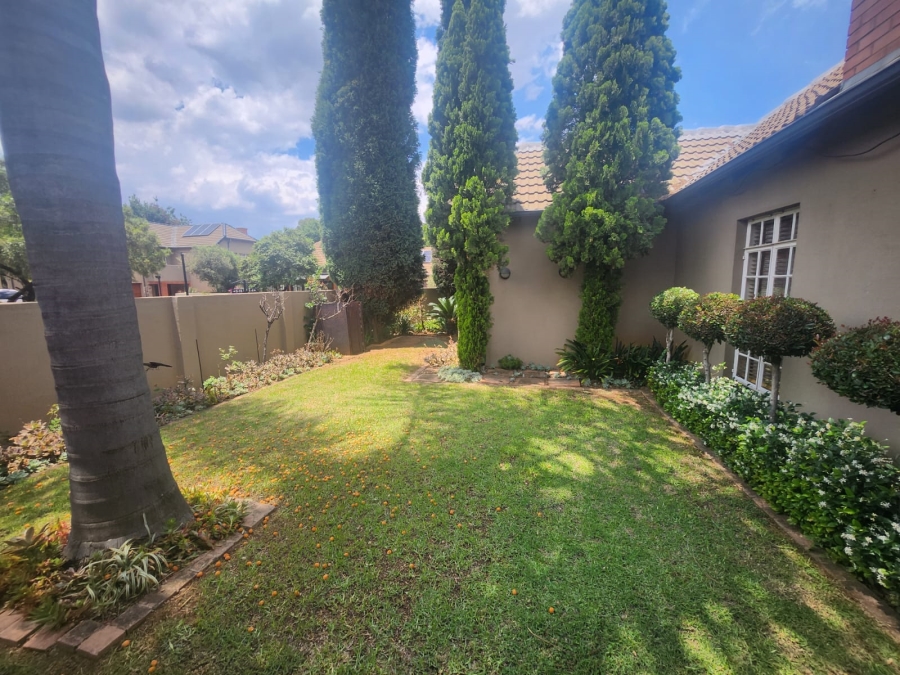 To Let 3 Bedroom Property for Rent in Lambton Gauteng