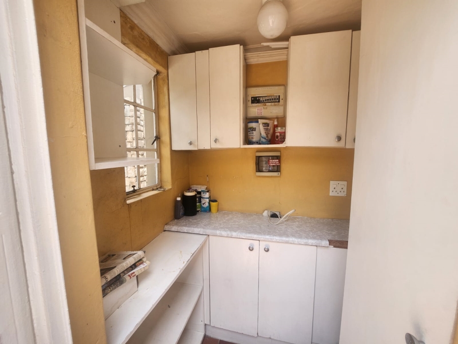 To Let 3 Bedroom Property for Rent in Lambton Gauteng