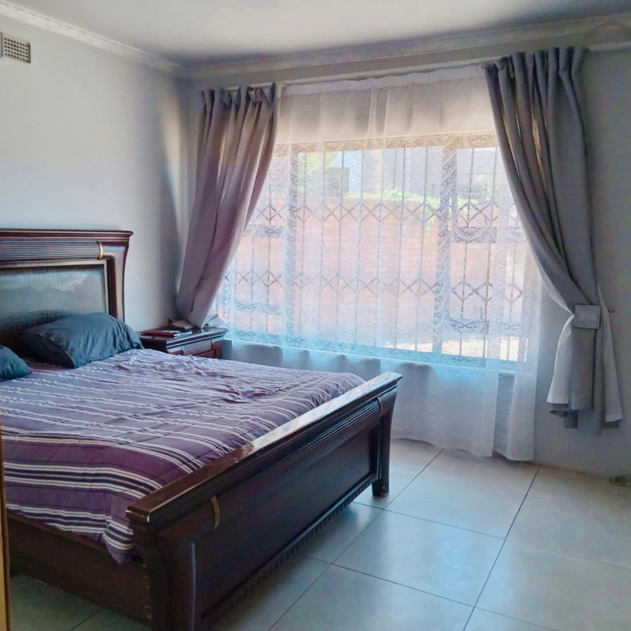 4 Bedroom Property for Sale in Bergsig Gauteng