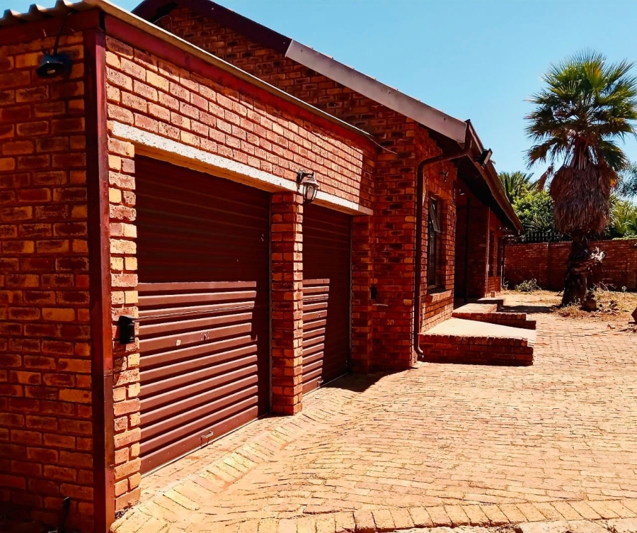 4 Bedroom Property for Sale in Bergsig Gauteng