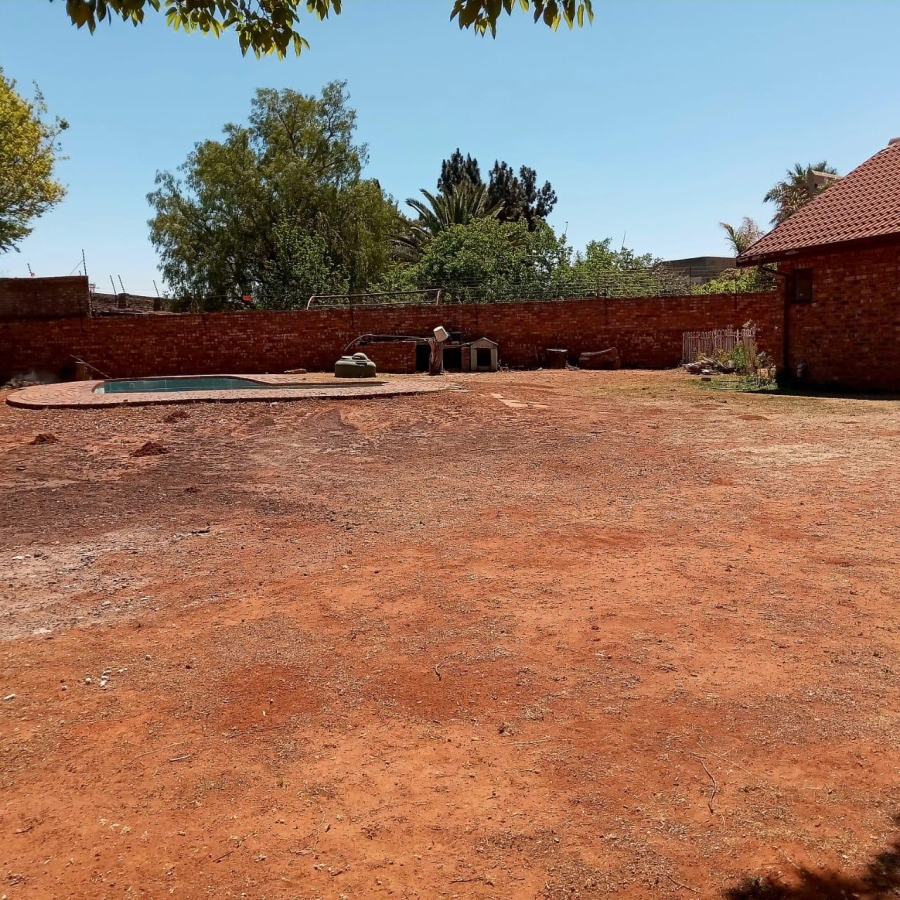 4 Bedroom Property for Sale in Bergsig Gauteng