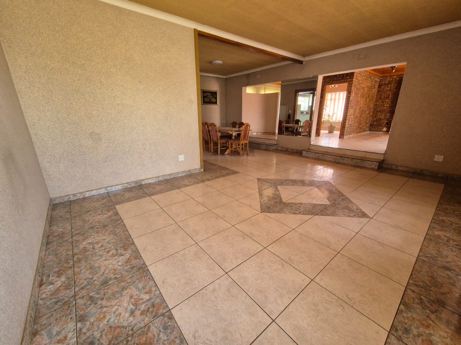 3 Bedroom Property for Sale in Van Der Merwes Kroon Gauteng