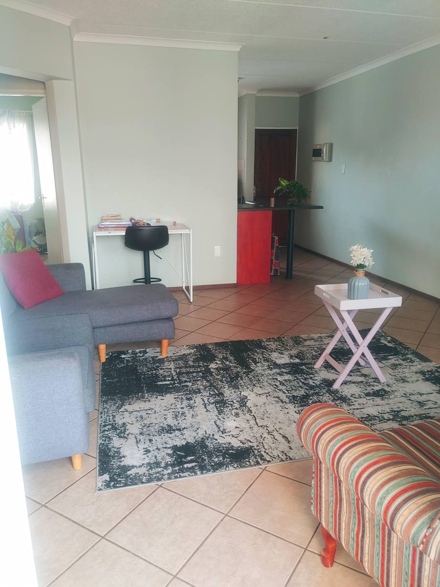 To Let 2 Bedroom Property for Rent in Terenure Gauteng