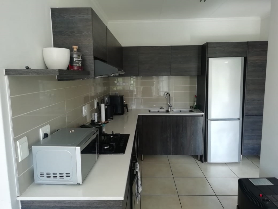 To Let 1 Bedroom Property for Rent in Oakdene Gauteng