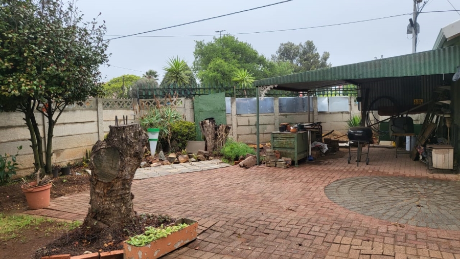 3 Bedroom Property for Sale in Witpoortjie Gauteng