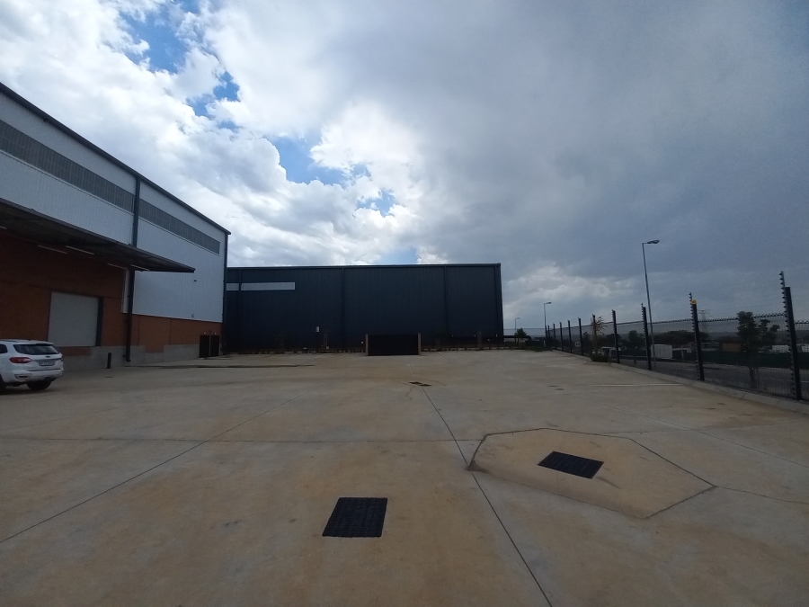 To Let commercial Property for Rent in Samrand Business Park Gauteng