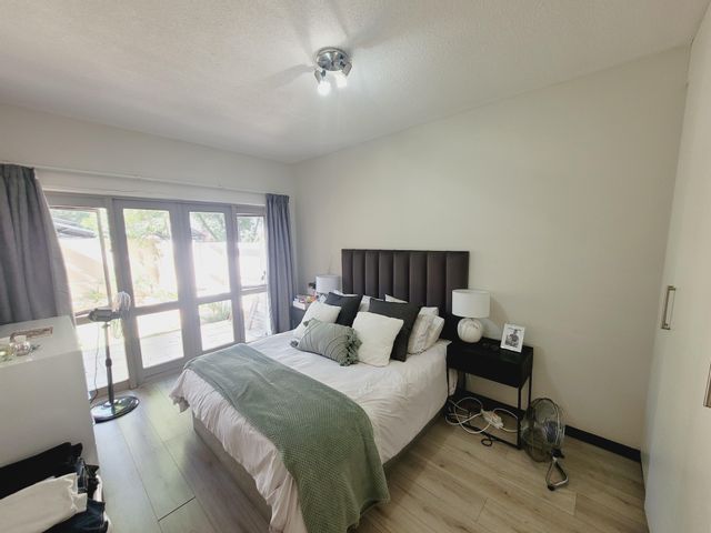 To Let 2 Bedroom Property for Rent in Lonehill Gauteng