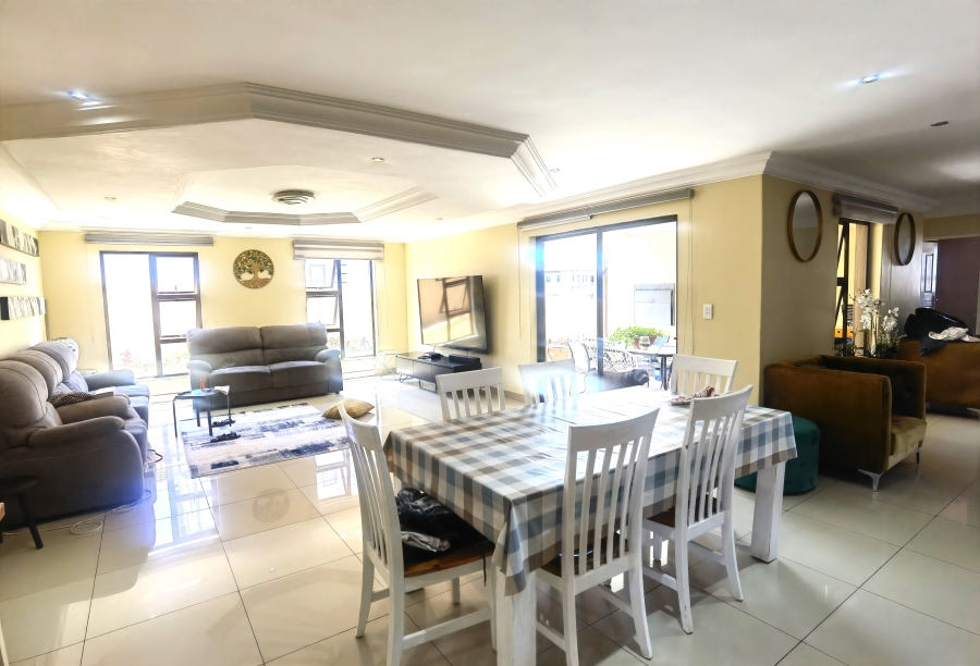 4 Bedroom Property for Sale in Blue Valley Golf Estate Gauteng