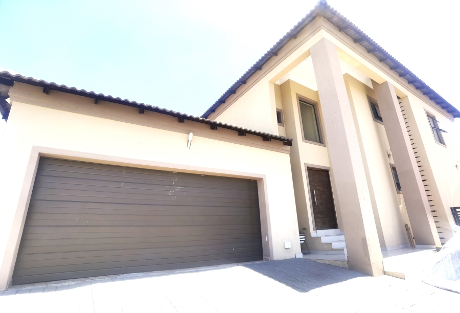 4 Bedroom Property for Sale in Blue Valley Golf Estate Gauteng