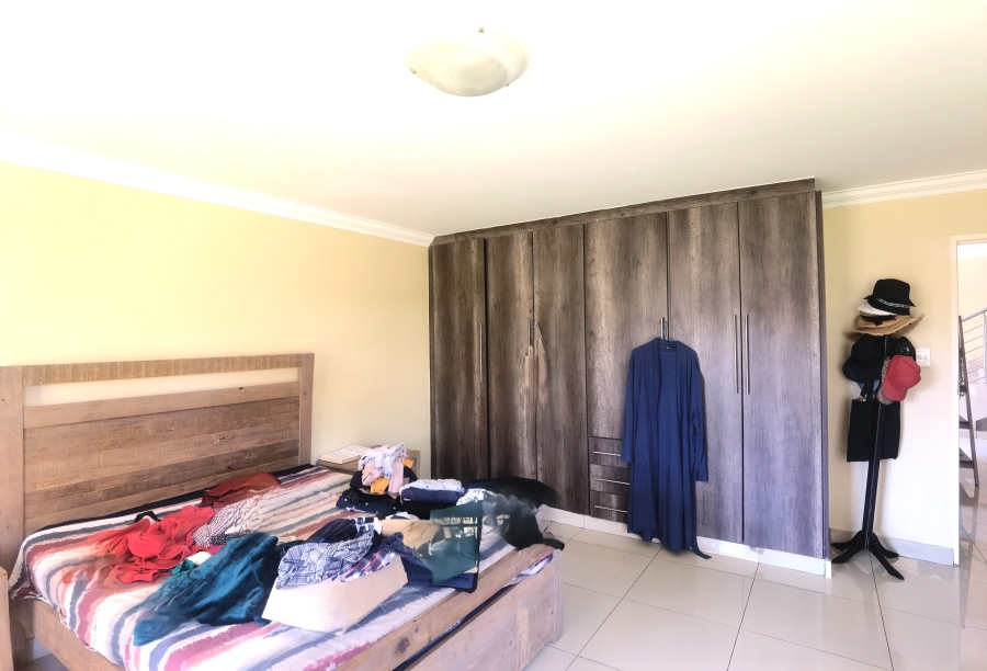 4 Bedroom Property for Sale in Blue Valley Golf Estate Gauteng