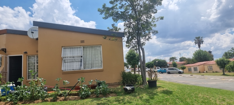 3 Bedroom Property for Sale in Bloubosrand Gauteng