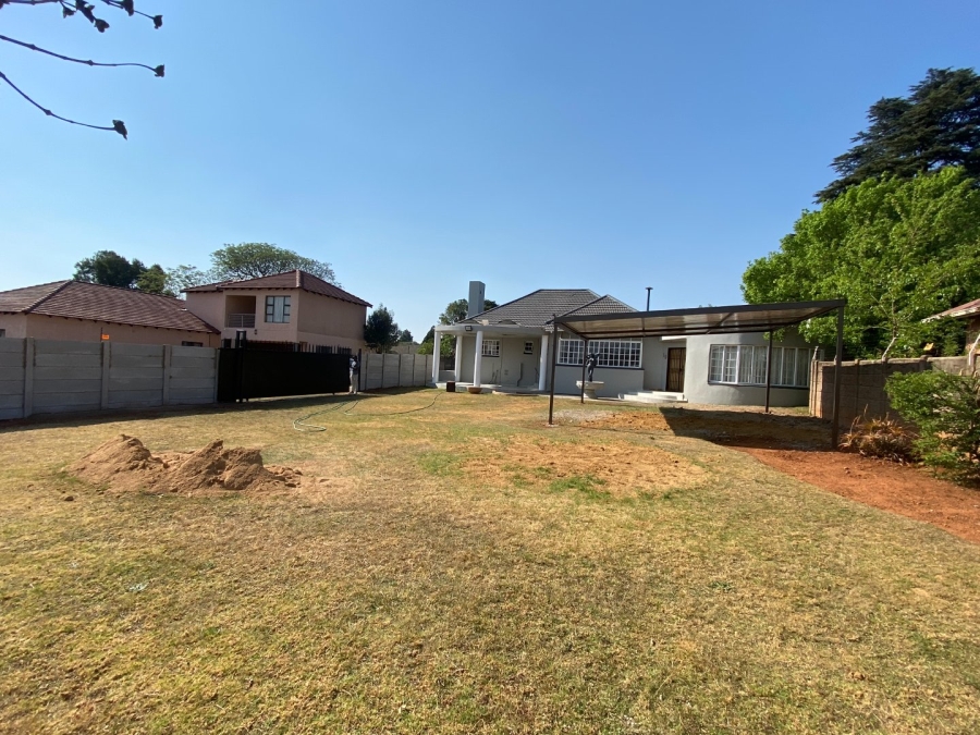 5 Bedroom Property for Sale in Horison Gauteng