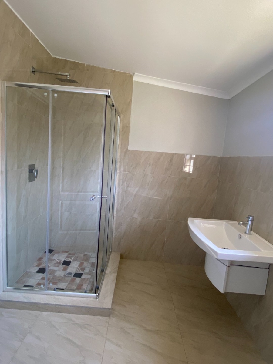 5 Bedroom Property for Sale in Horison Gauteng