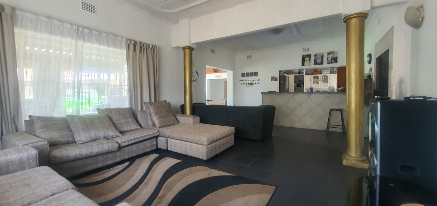 6 Bedroom Property for Sale in Lambton Gauteng