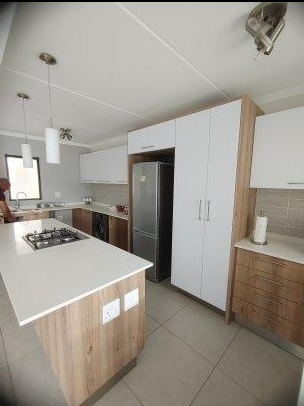 To Let 2 Bedroom Property for Rent in Modderfontein Gauteng