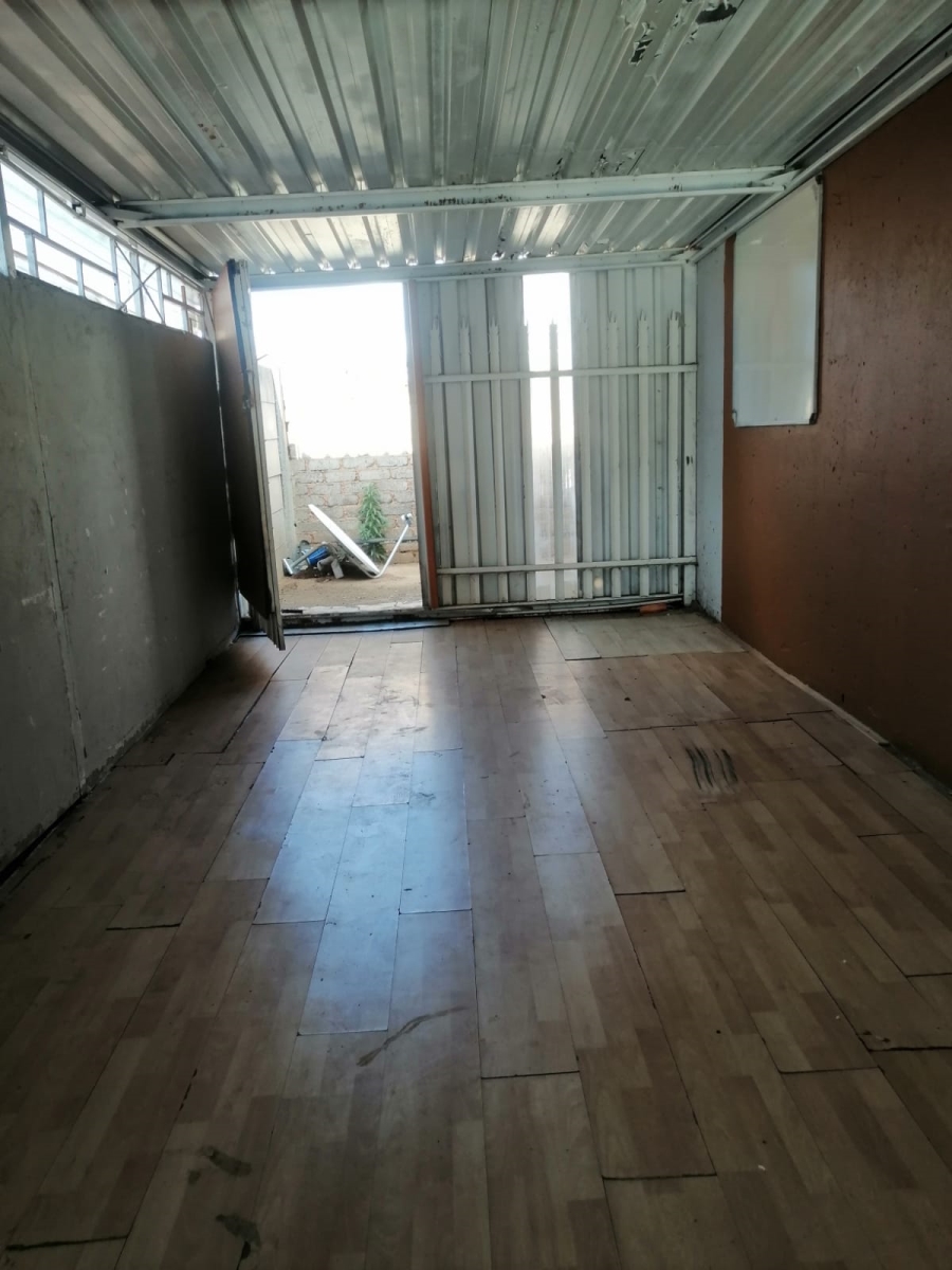 4 Bedroom Property for Sale in Dawn Park Gauteng