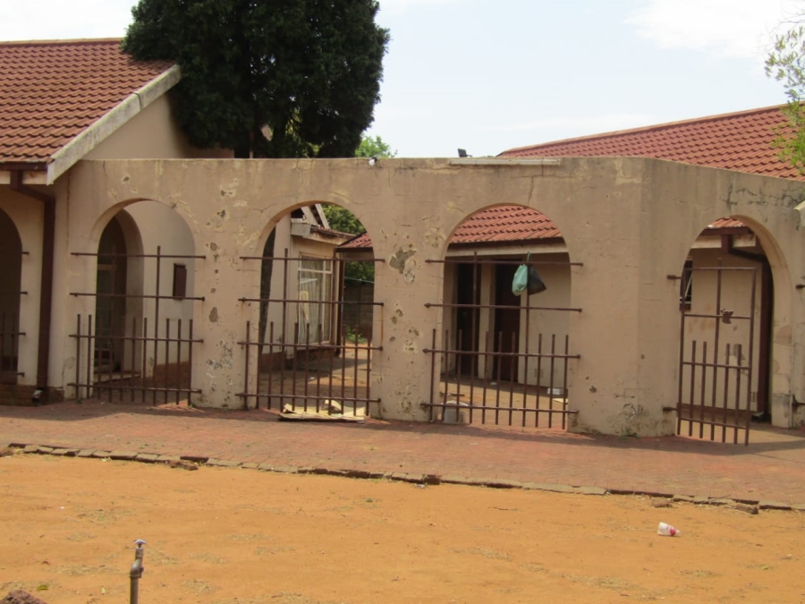 3 Bedroom Property for Sale in Sonland Park Gauteng