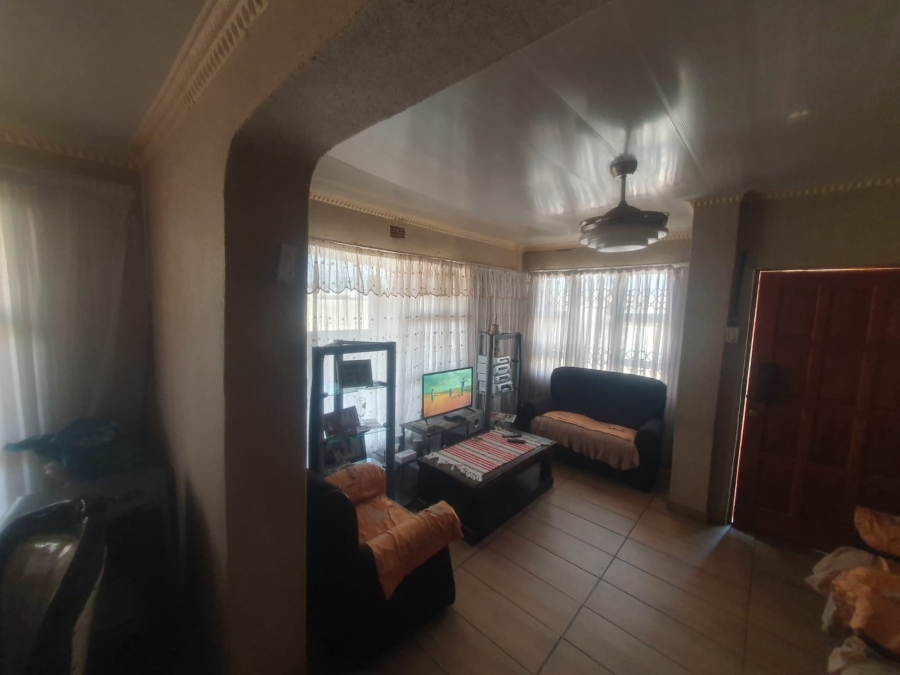 3 Bedroom Property for Sale in Meadowlands Gauteng