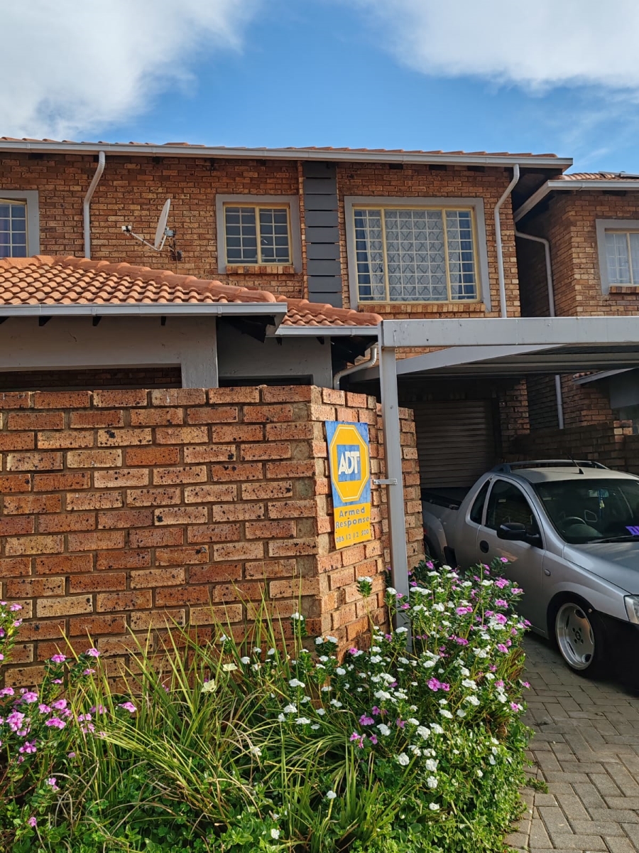 To Let 3 Bedroom Property for Rent in Celtisdal Gauteng