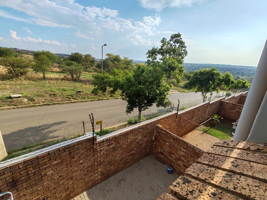 To Let 3 Bedroom Property for Rent in Celtisdal Gauteng