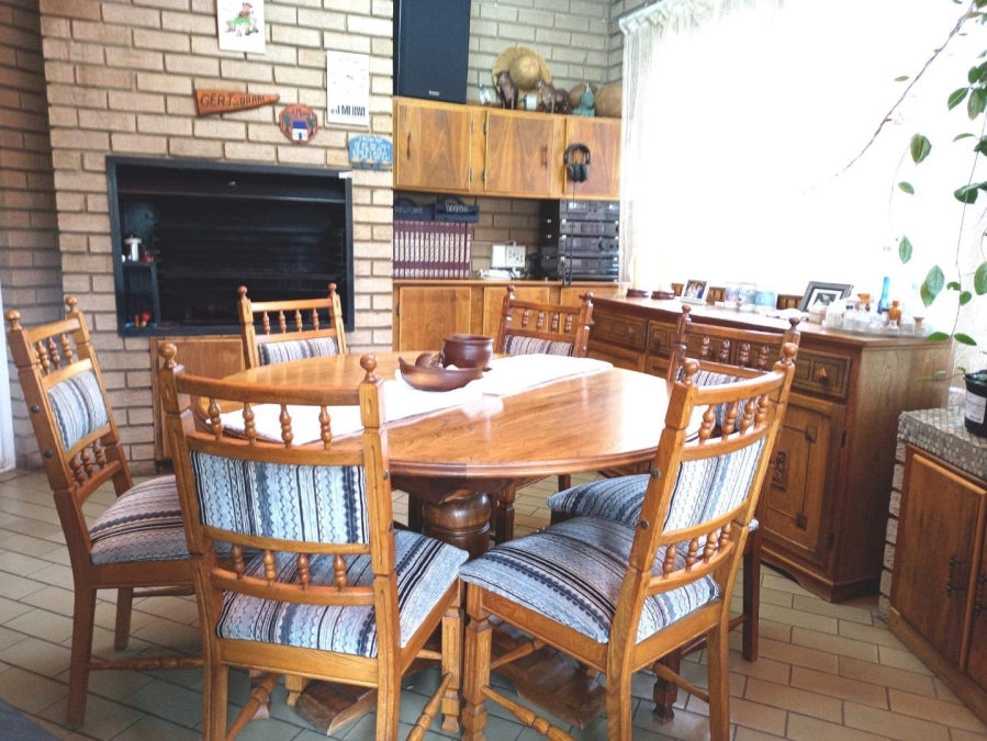 4 Bedroom Property for Sale in Three Rivers East Gauteng