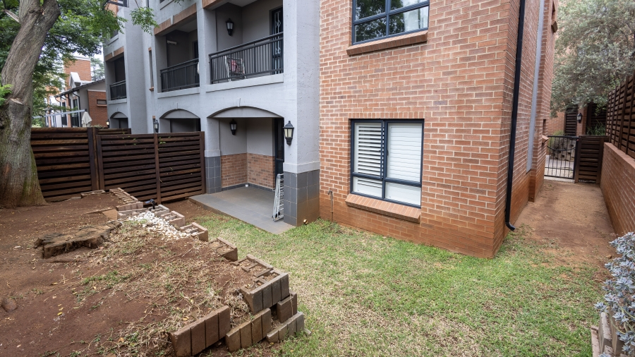 1 Bedroom Property for Sale in Bryanston Gauteng