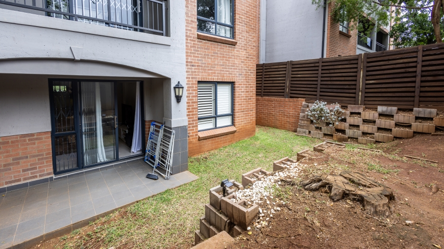 1 Bedroom Property for Sale in Bryanston Gauteng