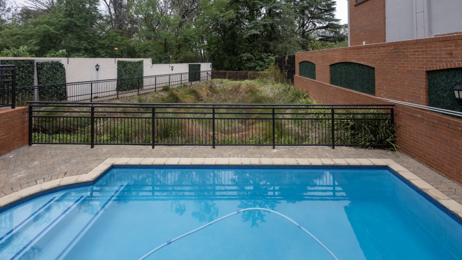 1 Bedroom Property for Sale in Bryanston Gauteng