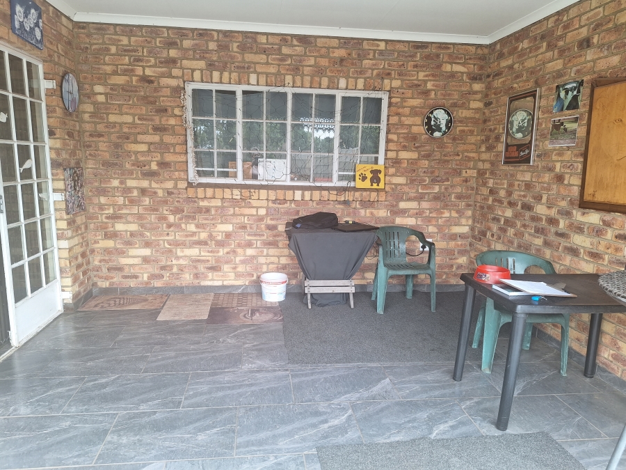 2 Bedroom Property for Sale in Meyerton Central Gauteng