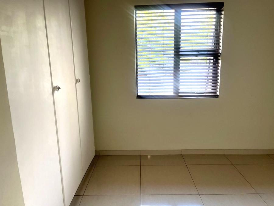 To Let 2 Bedroom Property for Rent in Petervale Gauteng