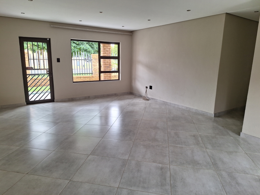 3 Bedroom Property for Sale in Meyerton Central Gauteng