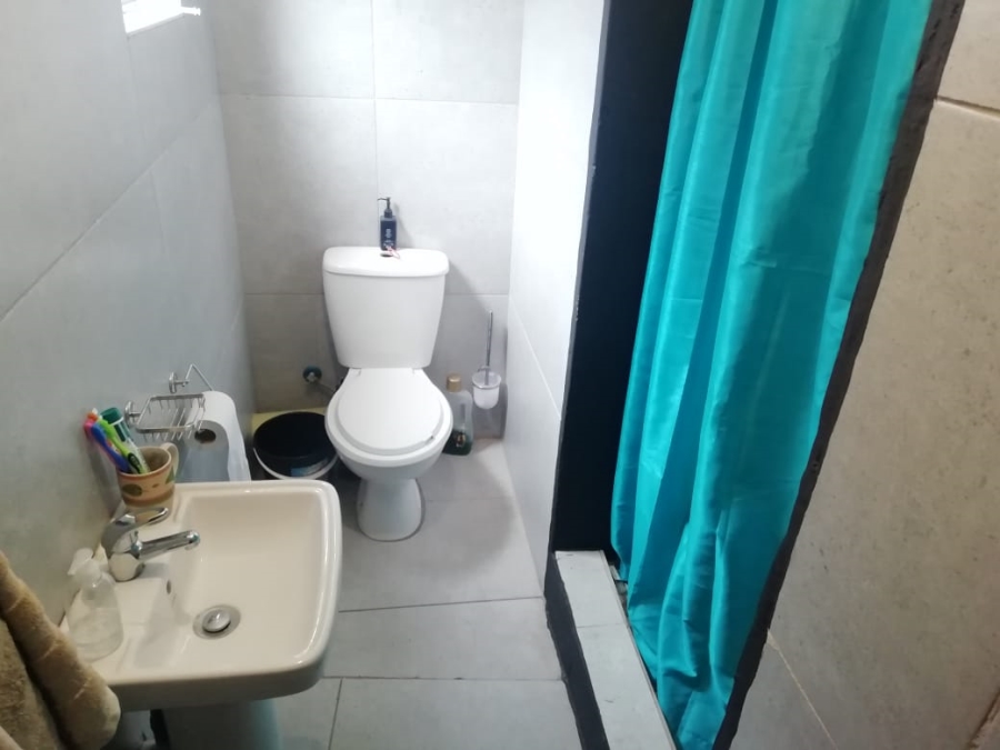 To Let 1 Bedroom Property for Rent in Alberton North Gauteng