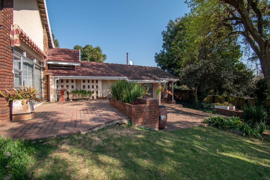 To Let 4 Bedroom Property for Rent in Pierneef Park Gauteng