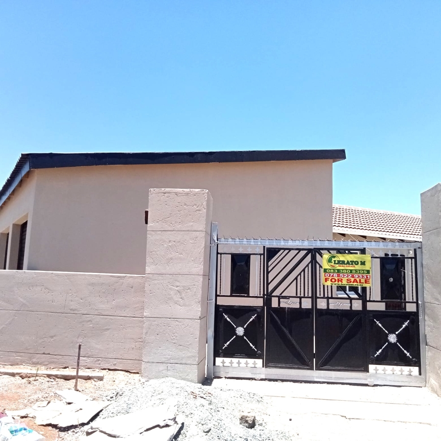 3 Bedroom Property for Sale in Windmill Park Gauteng