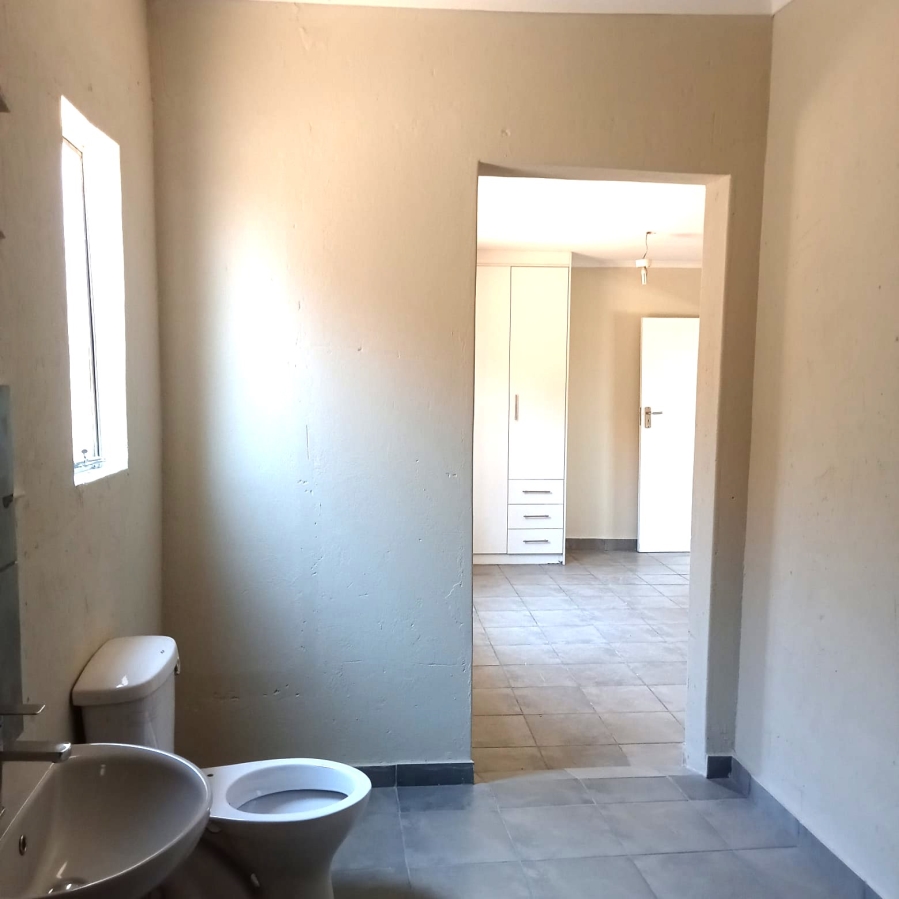 3 Bedroom Property for Sale in Windmill Park Gauteng